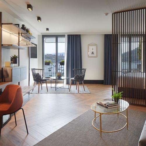 Hotel SANSEbay