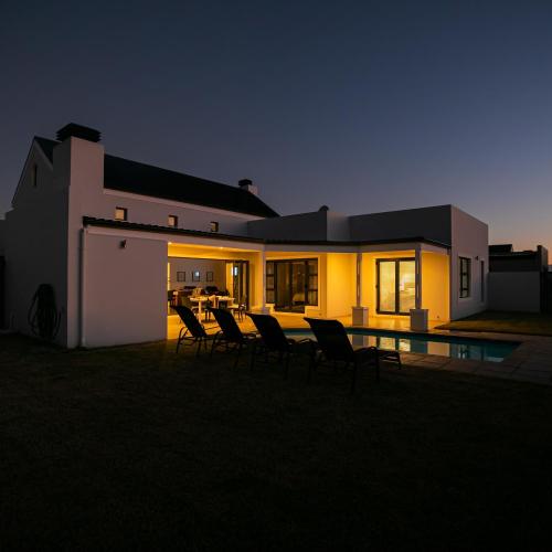 Image of Robertson Halfway House