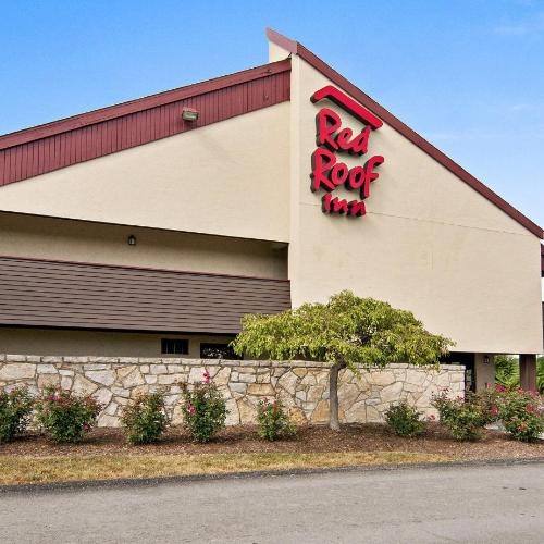 Image of Red Roof Inn Fairmont