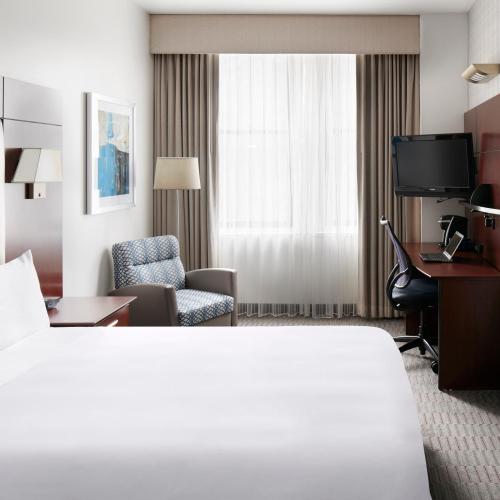 Club Quarters Hotel Wacker at Michigan, Chicago hotel in Chicago