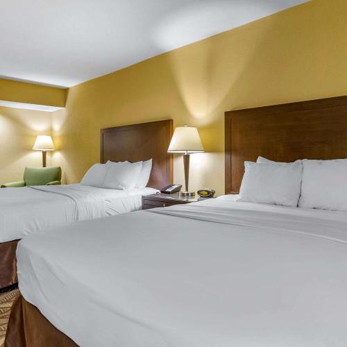Image of Clarion Inn & Suites Roswell