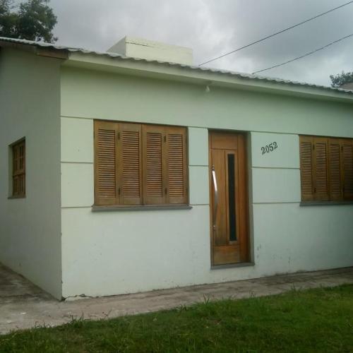 Pousada ideal -casa 3 nos fundos em Uruguaiana, RS - pousada e hospedagem