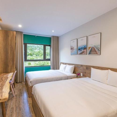 Tran Long Cu Hin Hotel - Near Bai Dai Beach