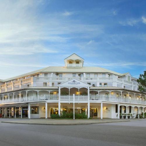 Esplanade Hotel Fremantle - by Rydges