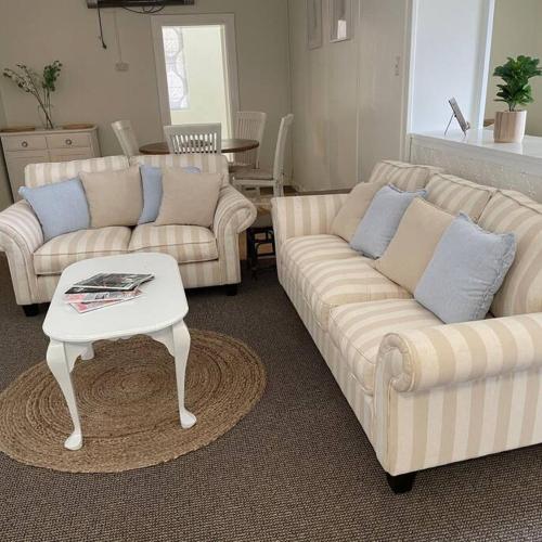 Image of The Old Flour Mill Apartment (Gallipoli house)