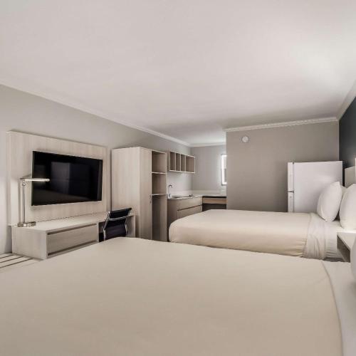 Image of MainStay Suites Florence
