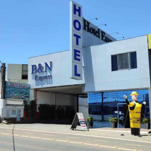 Hotel B&N Express em Guarapuava, PR - pousada e hospedagem
