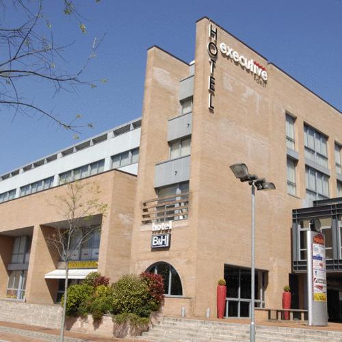 Image of Executive Hotel