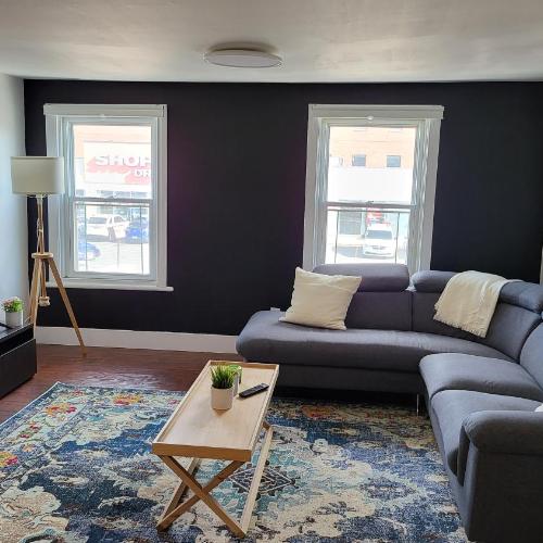 Image of JstLikeHome - Old Ottawa Suite & Guesthouse