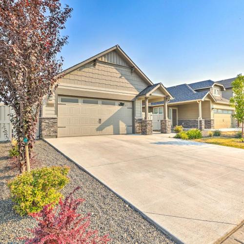 Prismatic Boise Retreat w/ Fenced Backyard!