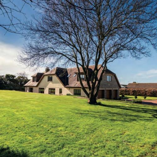 Image of Luxury, Spacious Home with Private Driveway Beaches and Gower in