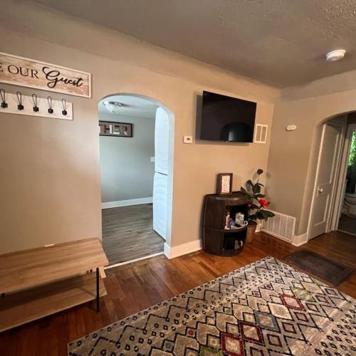 Roomy single bedroom with a huge back yard
