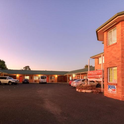Image of Across Country Motor Inn & Cottages