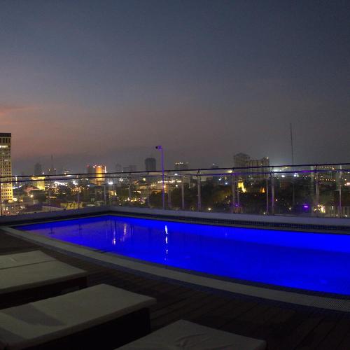Residence 110 (Hotel and Apartments)