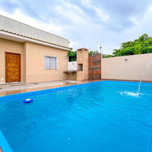 Casa em frente ao mar c lazer em Barra de São João em Casimiro de Abreu, RJ - pousada e hospedagem