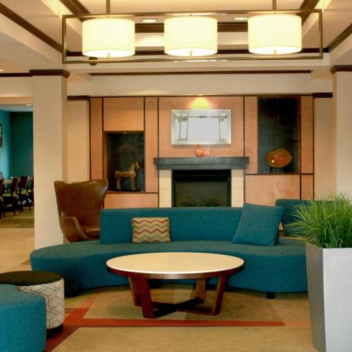 Image of Fairfield Inn & Suites by Marriott Fairmont