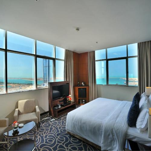 Ramada Abu Dhabi Corniche