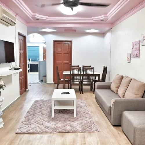 Image of Zaref Homestay Pasir Gudang @ Taman Mawar