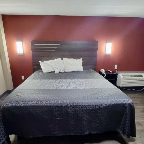 Image of Budget Inn & Suites