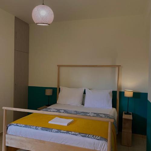 Helen's cozy studio (close to the airport)