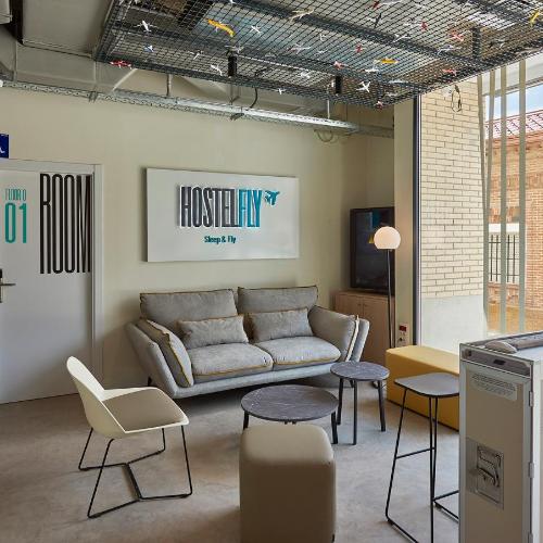 Image of Hostelfly
