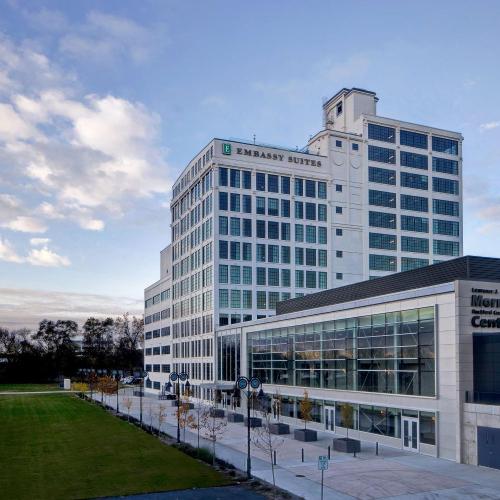 Image of Embassy Suites By Hilton Rockford Riverfront