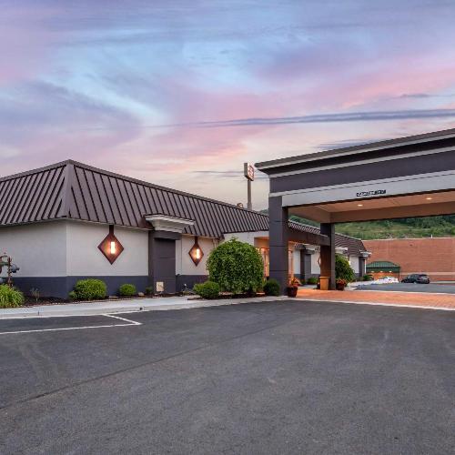 Image of Best Western Plus Bridgeport Inn