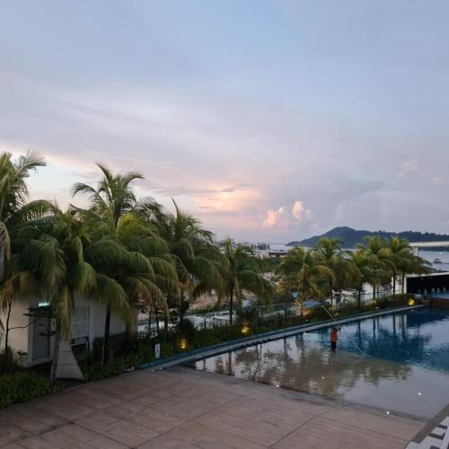 Image of Seaview Condo 10pax #10minQueensbay #15minSpice