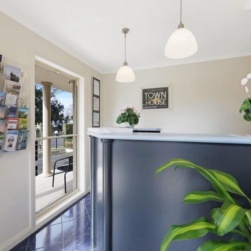 Image of Hamilton Townhouse Motel