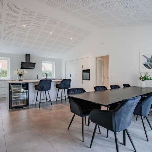 Image of Spacious family house