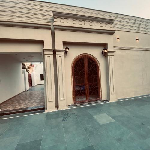 Image of Solitaire Gardens Near Airport