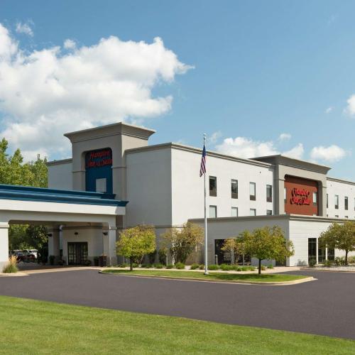 Image of Hampton Inn & Suites Grand Rapids-Airport 28th St