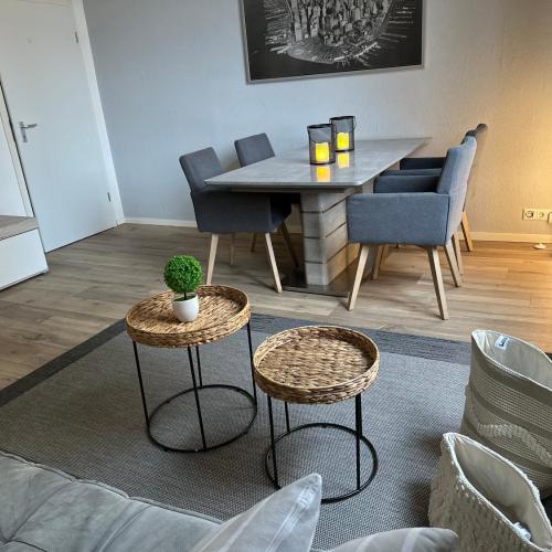 Image of Live to Lion