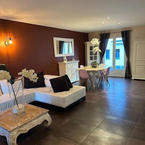 Image of Comme � la maison?