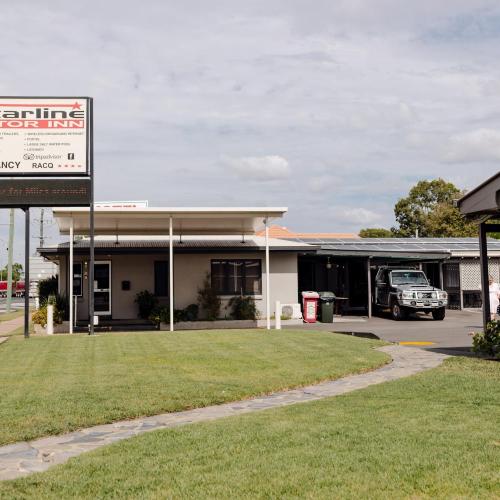 Image of Starline Motor Inn