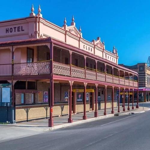 Image of Club Hotel