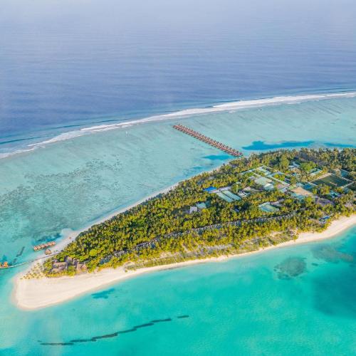 Meeru Maldives Resort Island