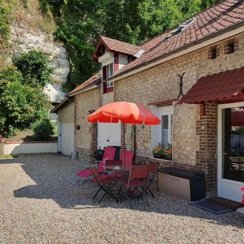 Image of Charmante maison au bord des falaises