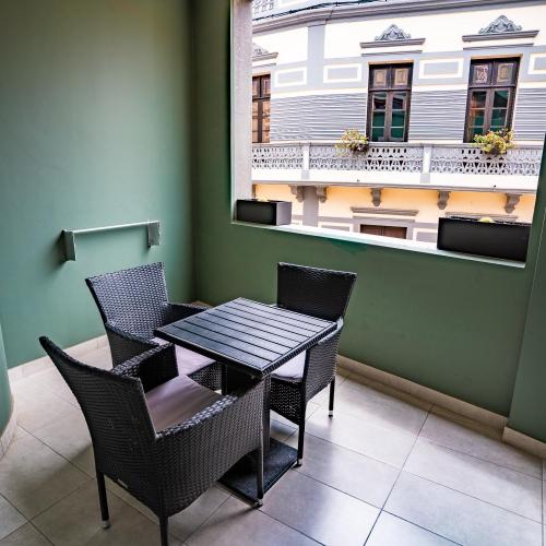 Image of El Puente Holiday Home -Airport