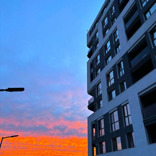 Image of Sky View - Free parking
