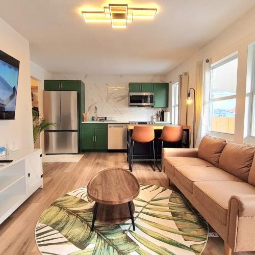 Image of Cozy Home near Airport, BrightLine, Downtown & Beach