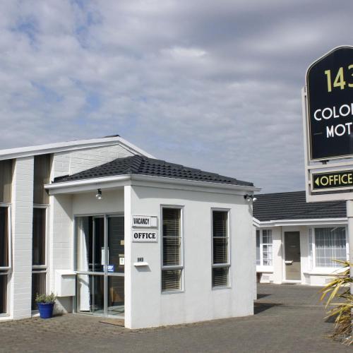 Image of Colonial Motel