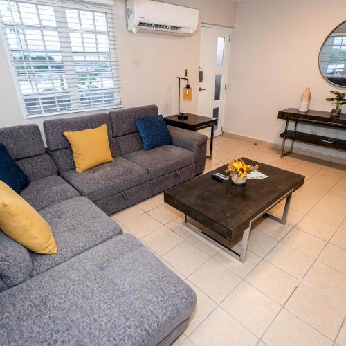 Image of Luxury Retreat with Private Jacuzzi and Mountain Views FREE Park