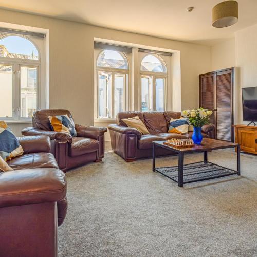 Image of Castleview Coastal Comfort With 2 parking spaces