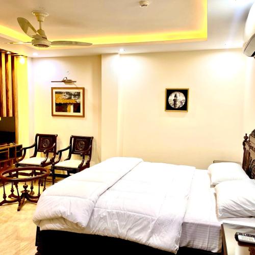 Image of National Luxury Apartments 1 Bed Room SF