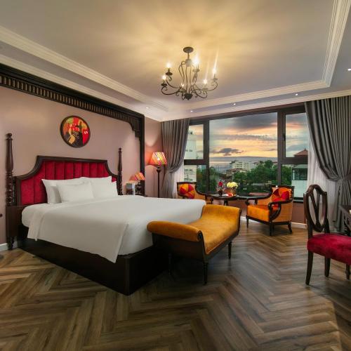 Acoustic Hotel & Spa