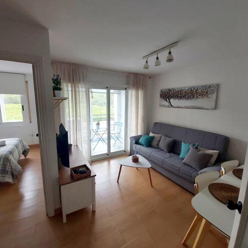 Apartamento a 300 mts de la playa, 25 minutos de Port Aventura y 50 de Barcelona