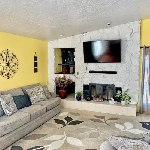 Image of Unique Home Near Temple and Parks great for families
