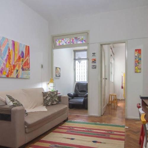 Apartamento charmoso na praia de Copacabana