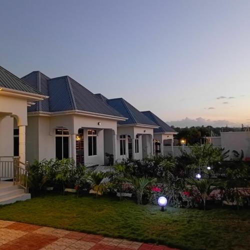 Image of CEOs Apartments